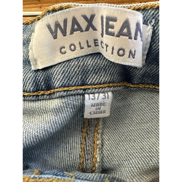 Wax Jean Collection Womens Distressed High Rise Mom Jeans Size 13/31 Light Wash - Picture 5 of 7